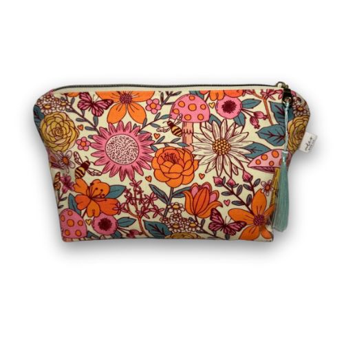 Voyager Bag – 70s Vibe Floral