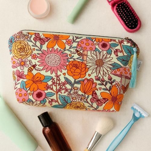 Voyager Bag – 70s Vibe Floral