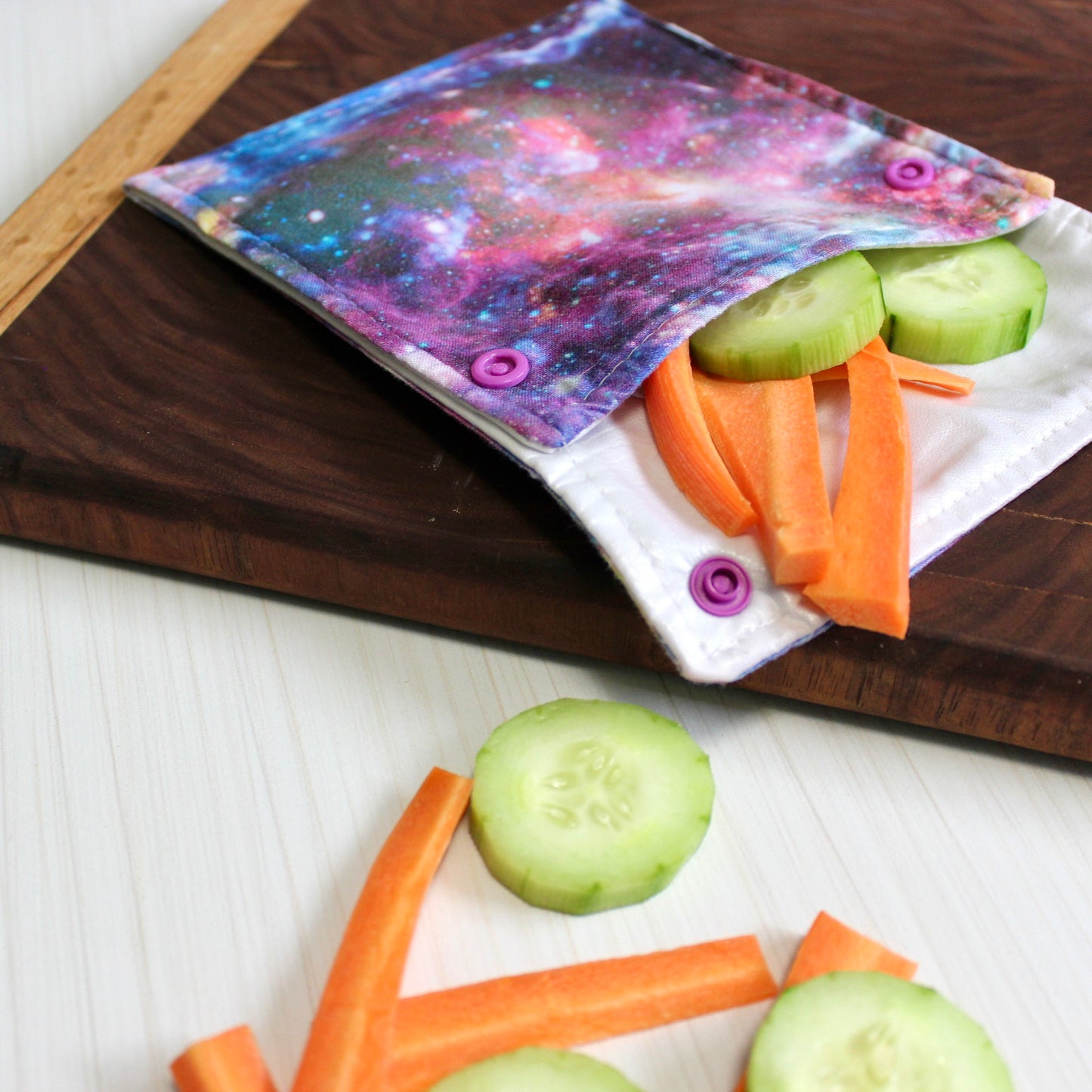 Food Bag Sets Snack and Sandwich Bags - Retro Petal Pop